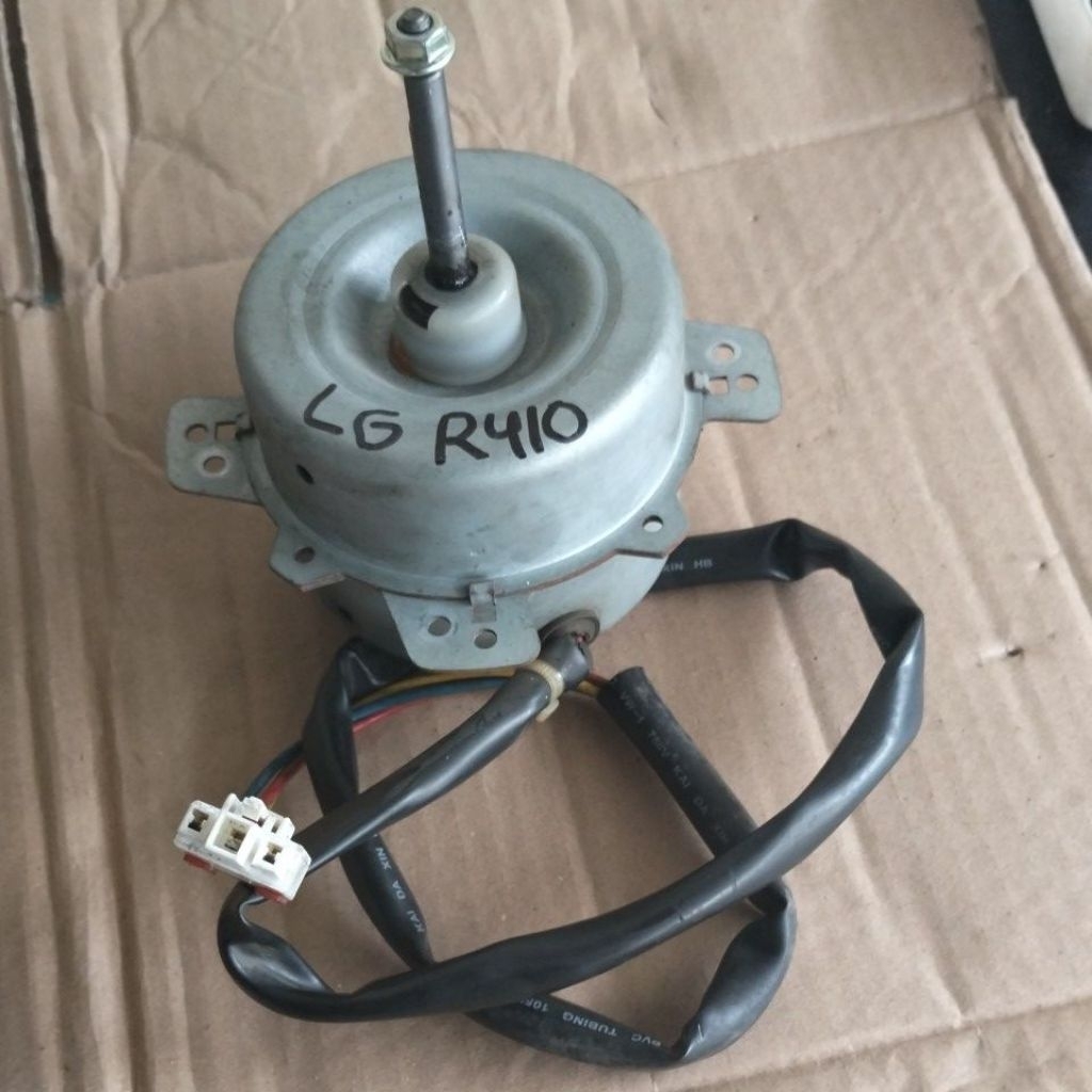 Motor fan outdoor AC merk LG 1/2 pk sampai 1 pk