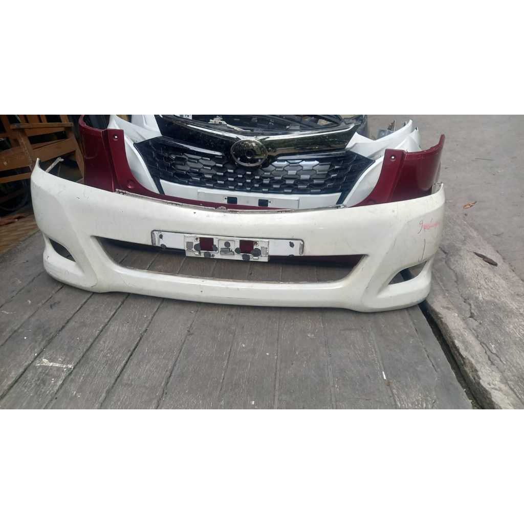 Bemper Depan Toyota Innova 2008 - 2010