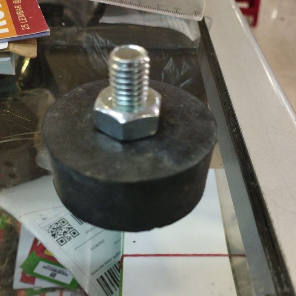 KARET MOUNTING 2X5MM 2 X 5 MM LUBANG BAUT M8