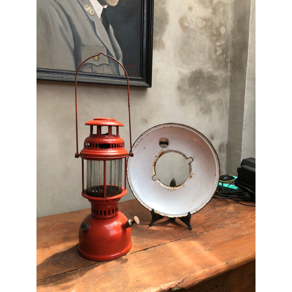 Lampu Petromax  jadul antik warna