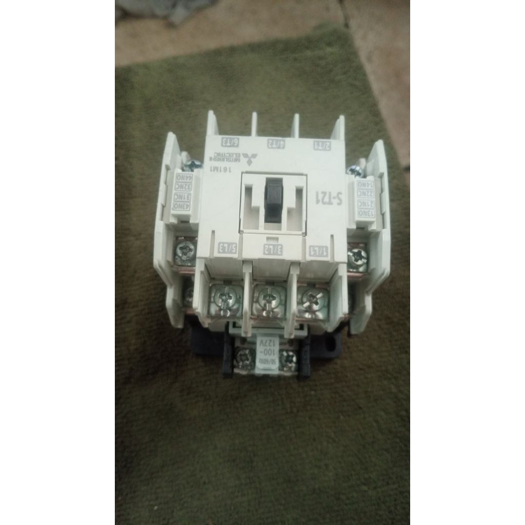 Kontaktor Listrik Mitsubishi ST21 voltase 110