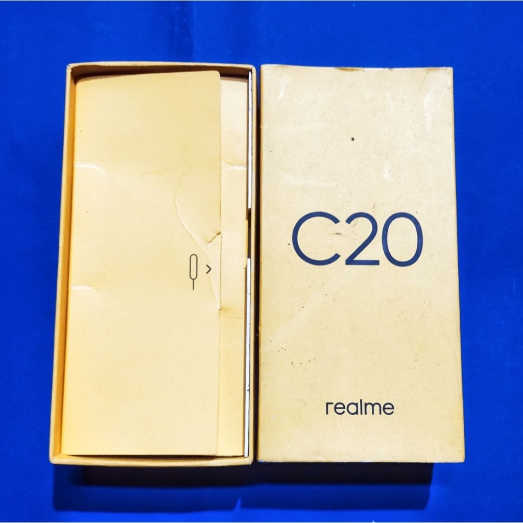 KARDUS DUS BOX REALME C20 MINUS LECET PEMAKAIAN