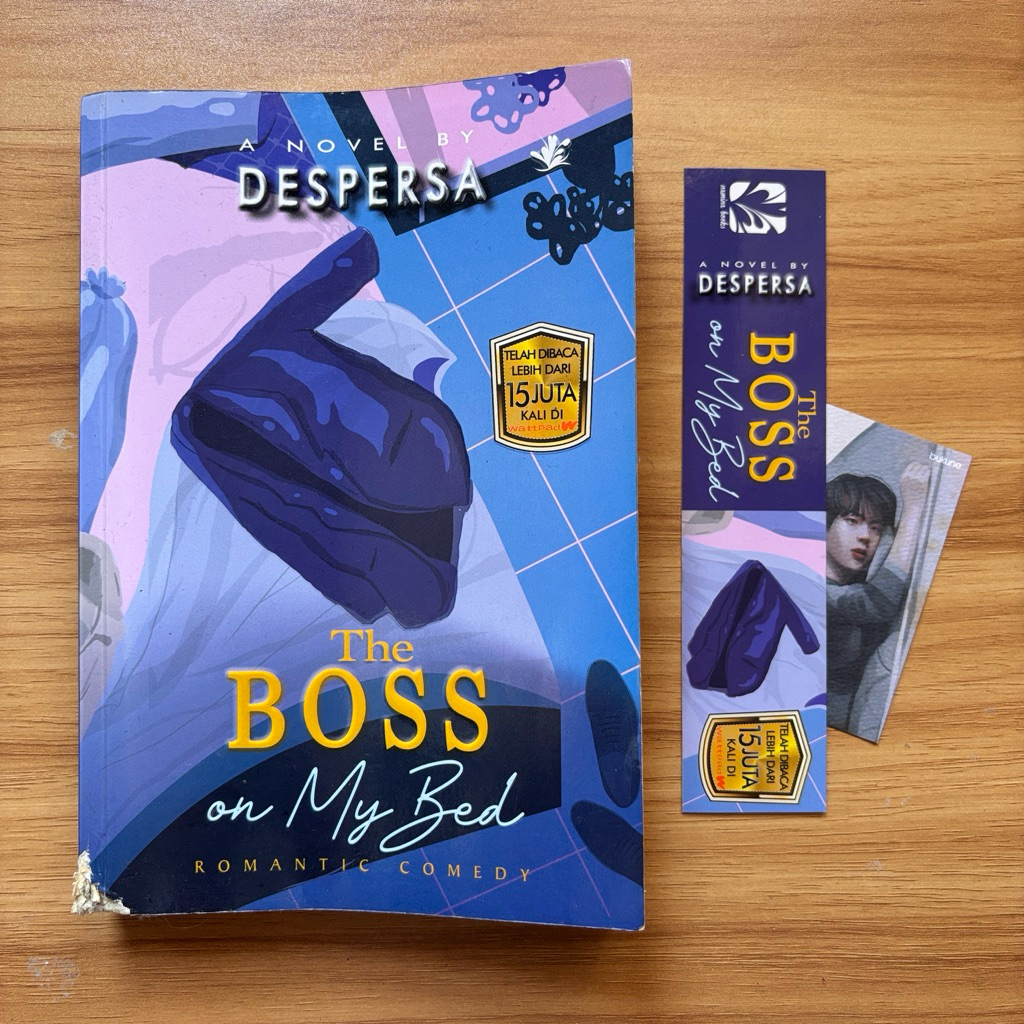 Preloved Novel The Boss on My Bed - Despersa