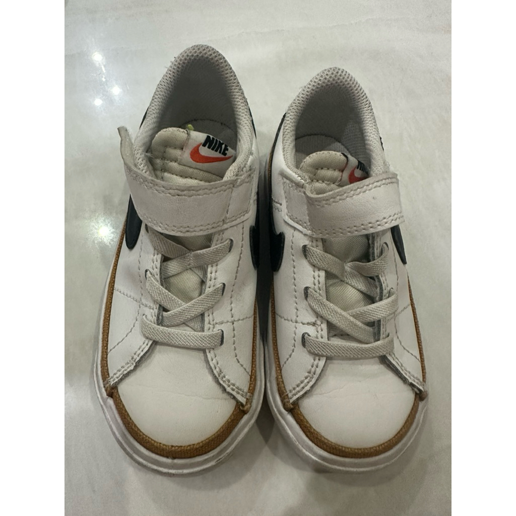 Sepatu nike anak original