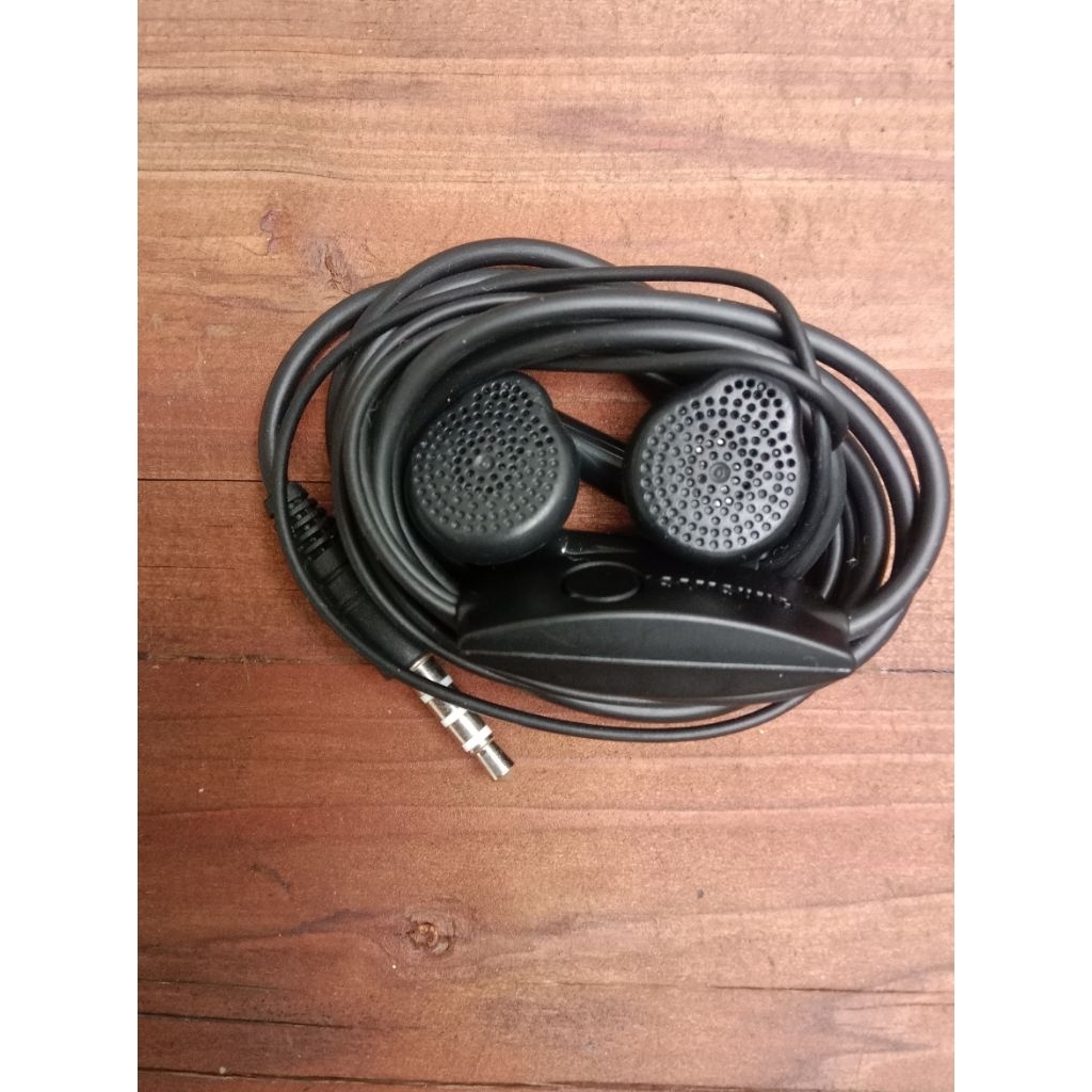 Headset/headsfree Samsung original bawaan A70 71 72 A20  A12 A30 original bawaan