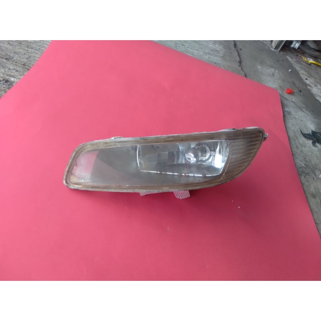 lampu kabut foglamp kijang kapsul 2003-2004 ori second kiri.