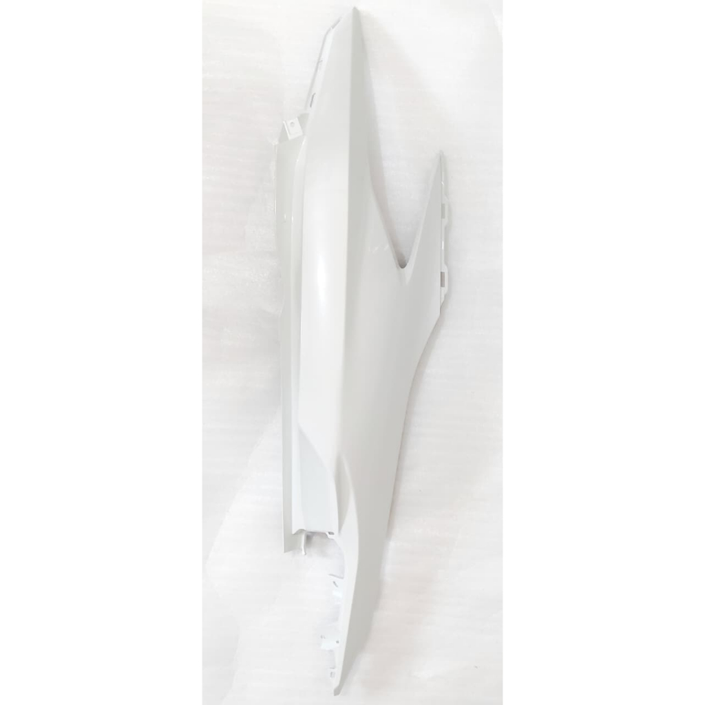 Cover Body Kanan Putih - Honda Vario 150 (K59J) - 83500K59A70ZP