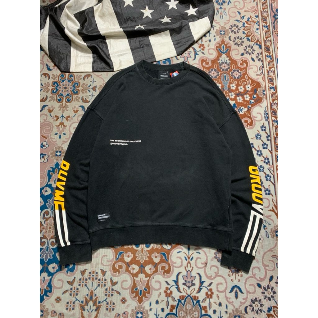 CREWNECK GROOVE RHYME