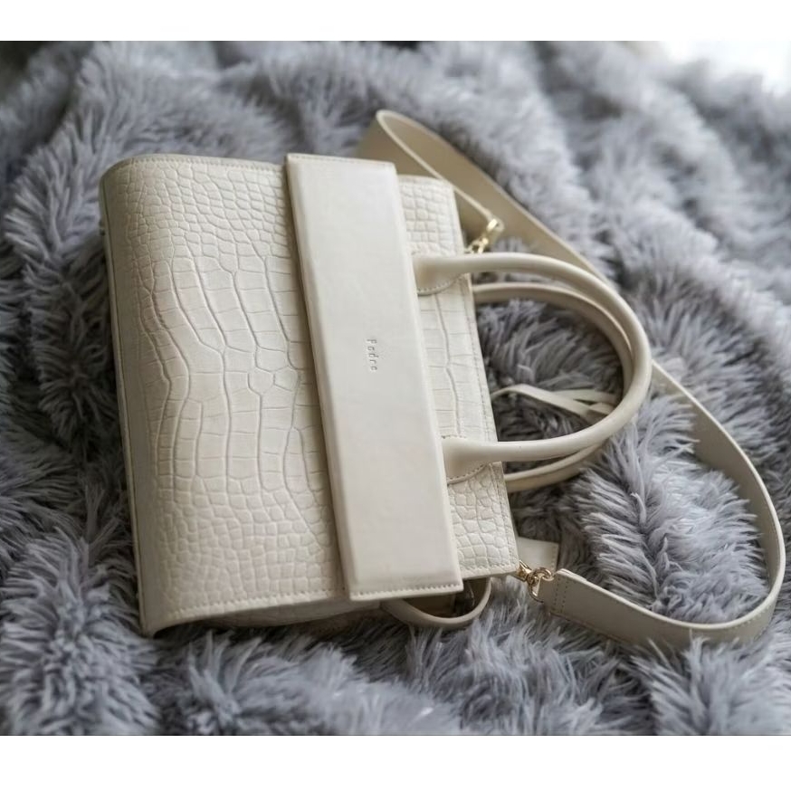 Pedro Sling Bag Broken White Ori