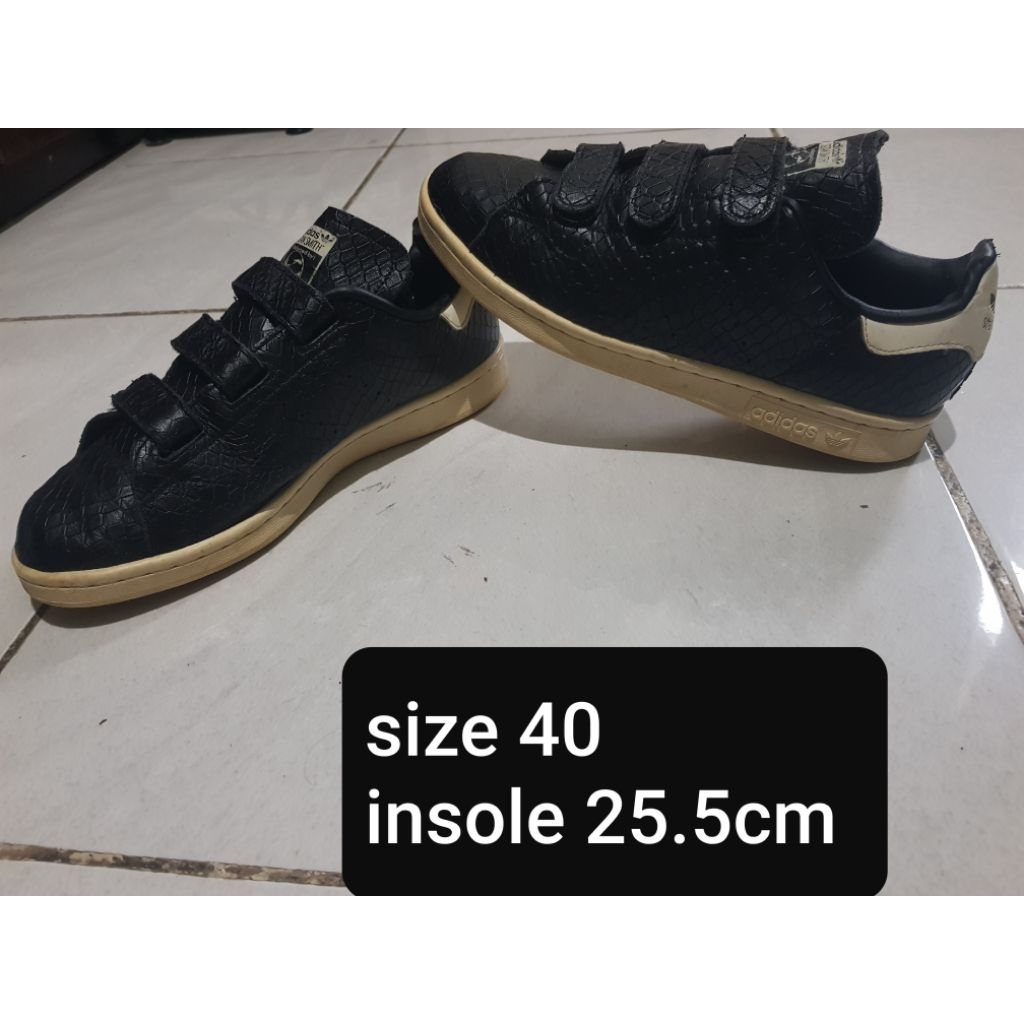 SepatuAdidasStanSmith