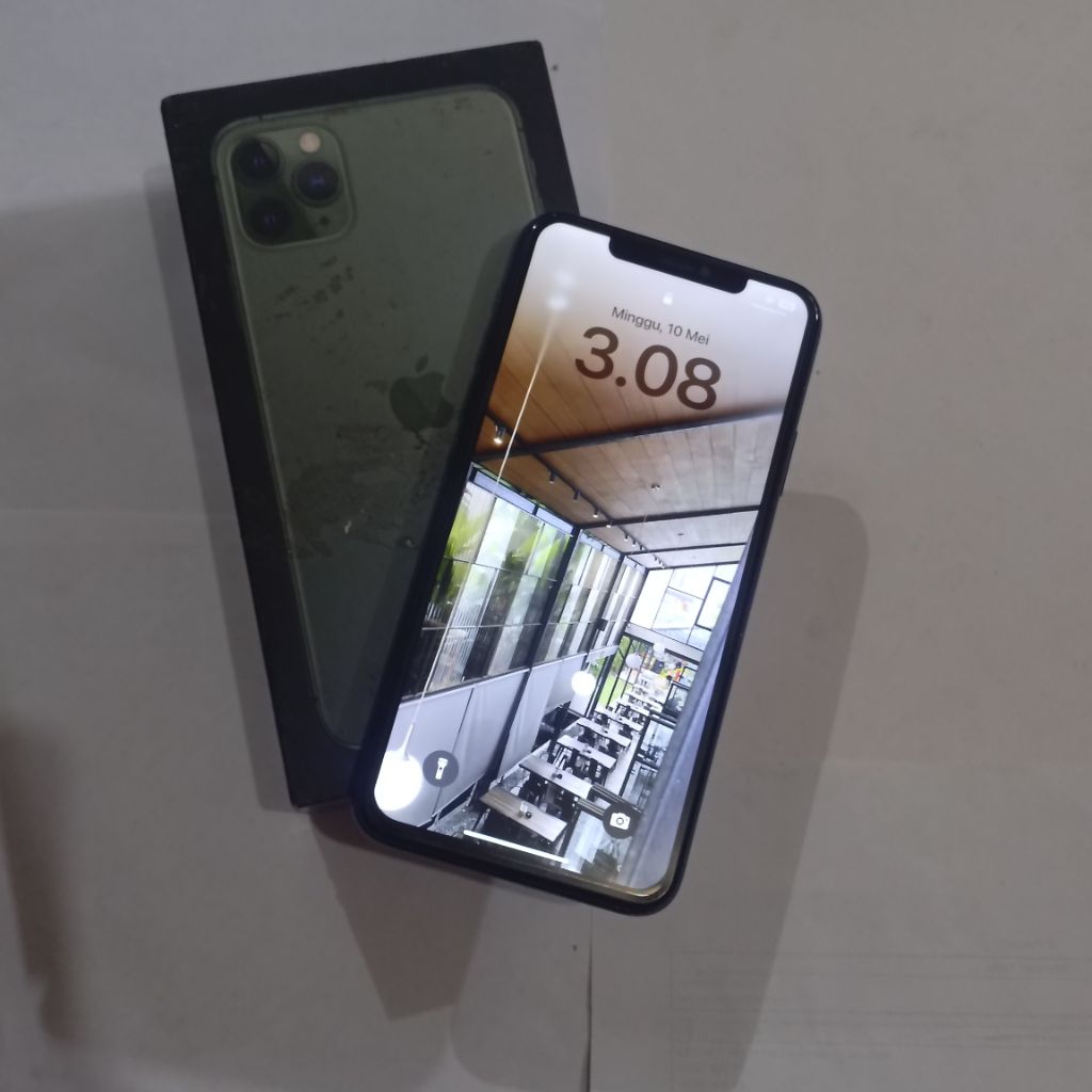 Iphone 11 ProMax 256GB  Sinyal Permanen Allop