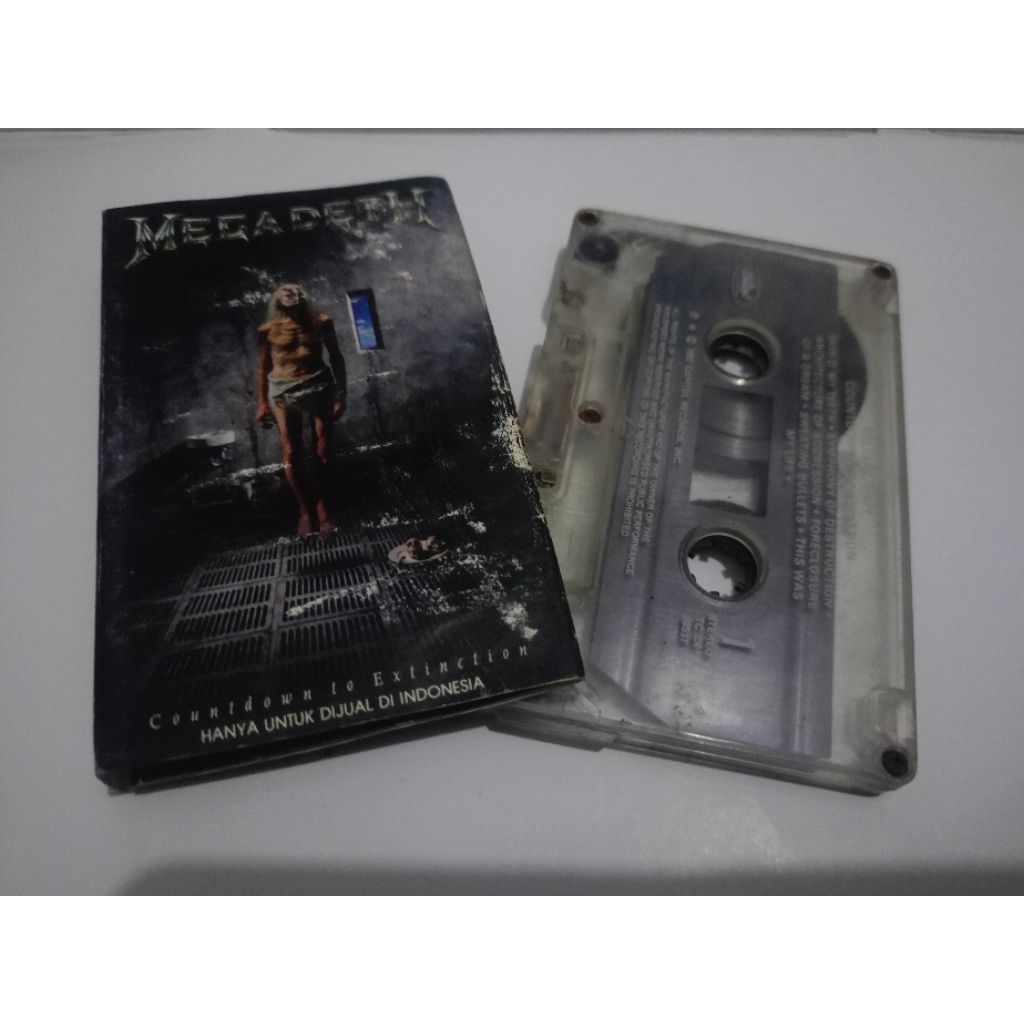 kaset megadeth - countdown to excition