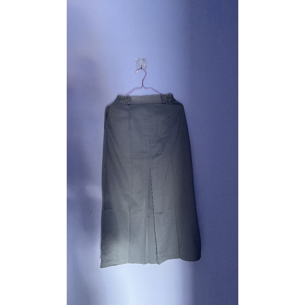 PL ROK OSIS SMA PINGGANG KARET, BELAH TENGAH