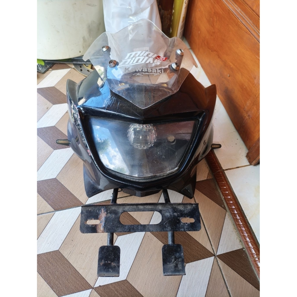 reflektor set batok lampu bracket ninja r 150 barong original