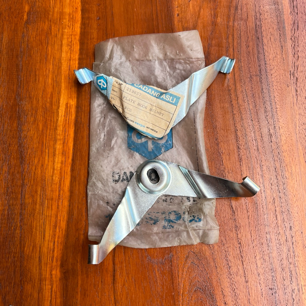 Cantolan Gantungan Barang Helm Vespa Excel Danmotor Biru Original NOS