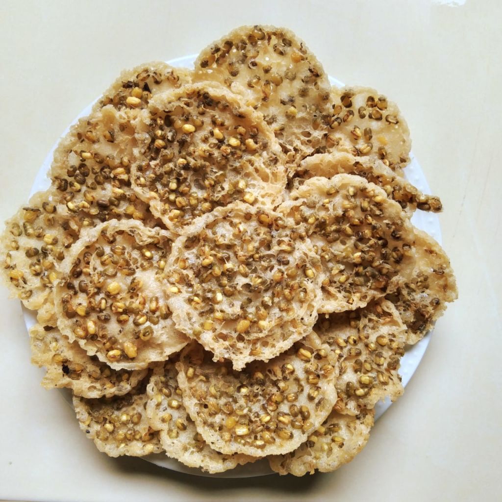 peyek kacang ijo 1 kg full kacangnya di goreng dadakan