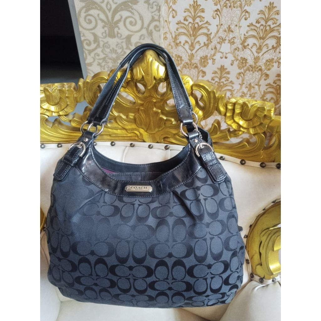 Tas COACH bekas pemakaian, second seken preloved