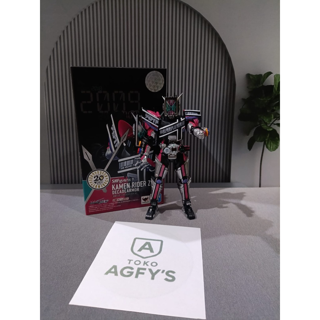 SHF Kamen Rider Zio Decade Armor - Original