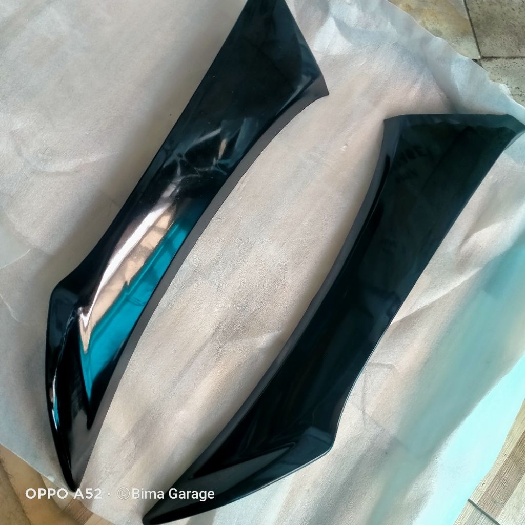 SAYAP LUAR SUPRA X 125 LAMA HITAM SAMBUNGAN SAYAP LUAR SUPRA X 125 LAMA OLD