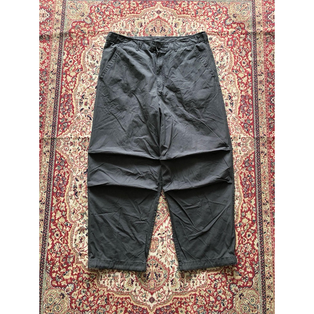 Celana Uniqlo U wide fit parachute pants Casua Uniqlo outdoor pants Hi361