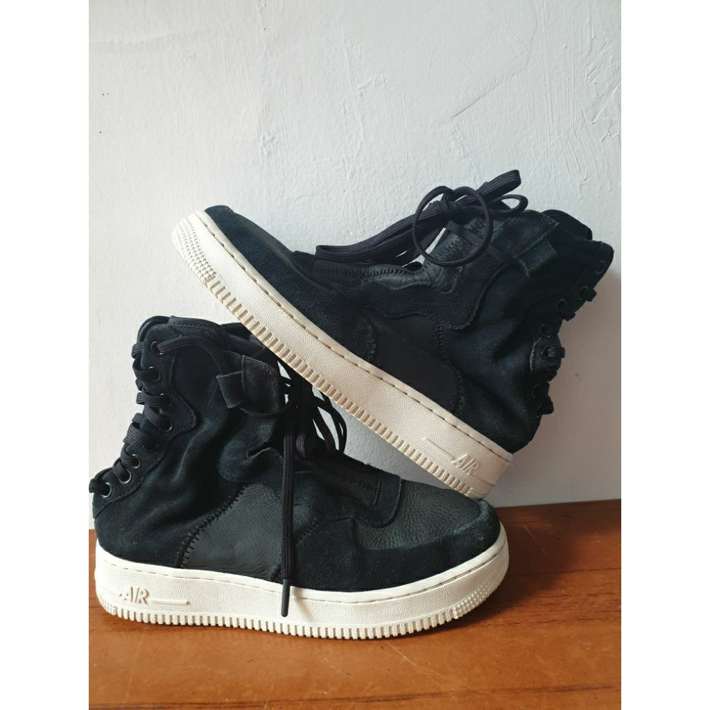 SEPATU BOOTS SECOND BRAND