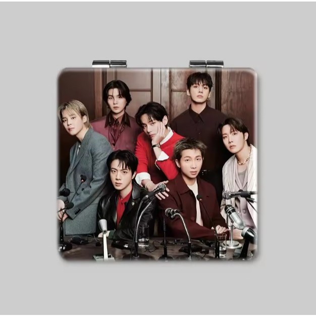 GOSOME - Cermin Rias Lipat Persegi Dua Sisi Portabel LIMITED EDITION KPOP Idol BTS Bangtan Boys 2026