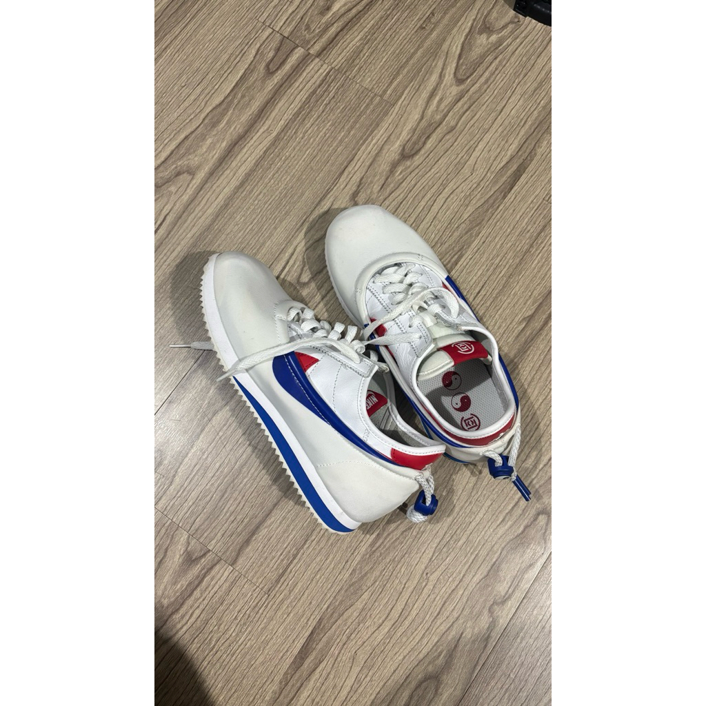 Nike Cortez