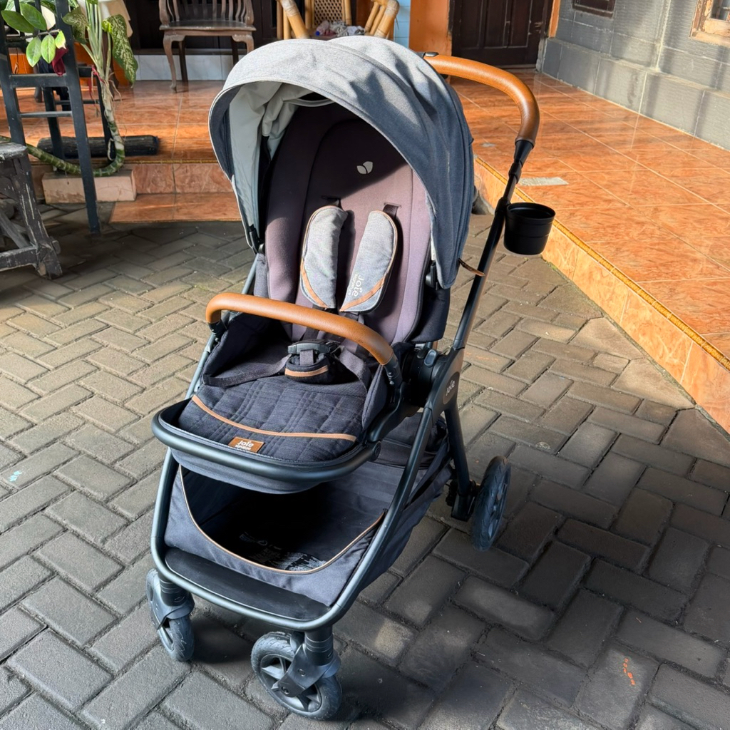 (PRELOVED) Joie Signature Finiti Stroller