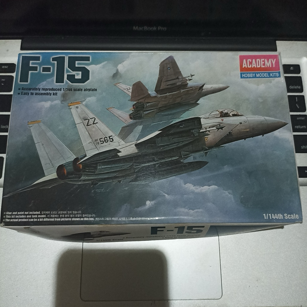 Model Kit 1/144 Academy US  Fighter F-15 Eagle F15