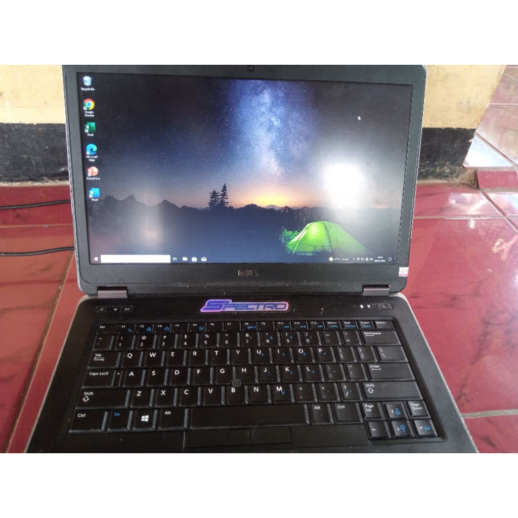 Laptop Dell Latitude E6440 core i7 RAM 16GB SSD HDD 500GB normal siap kerja