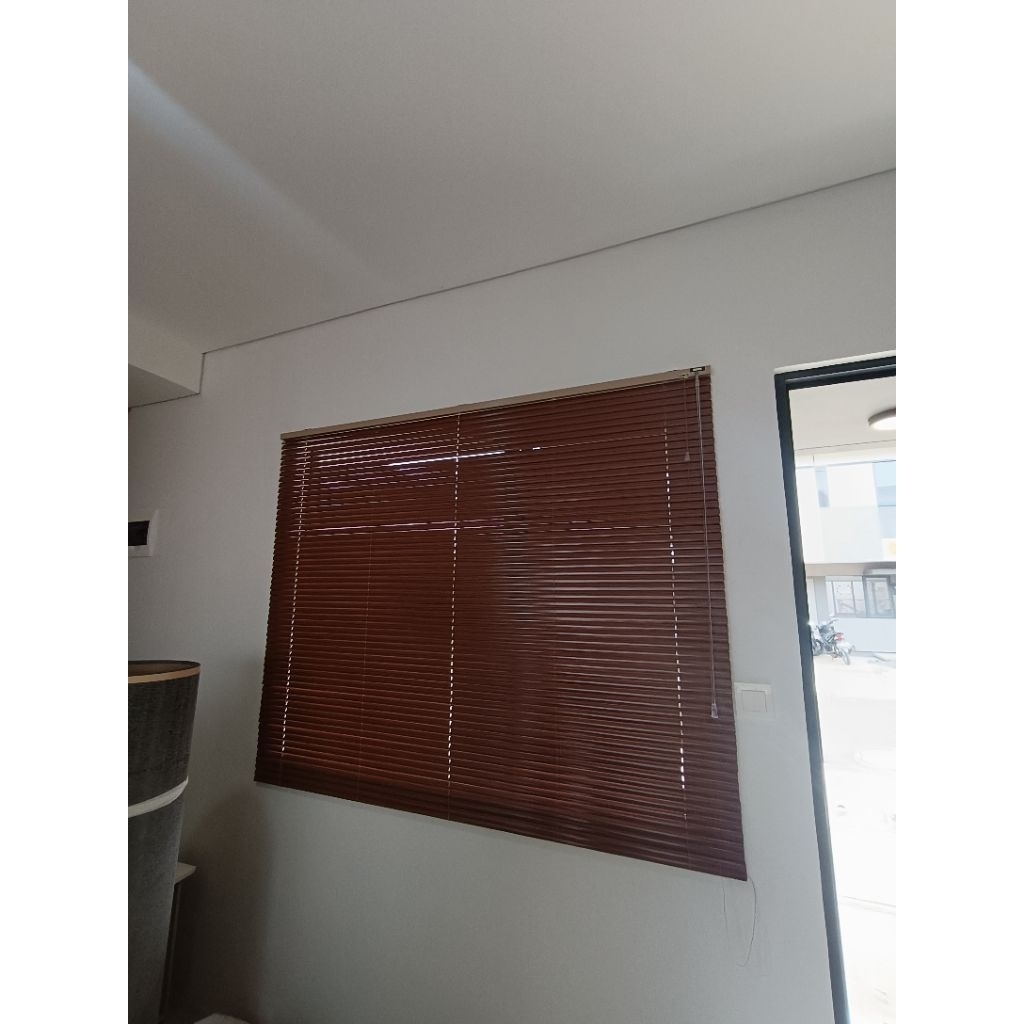 Wood blind/krey kayu jendela minimalis