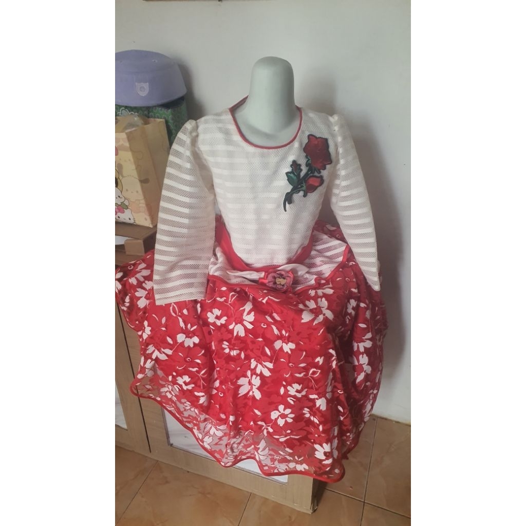 preloved gamis anak merah putih
