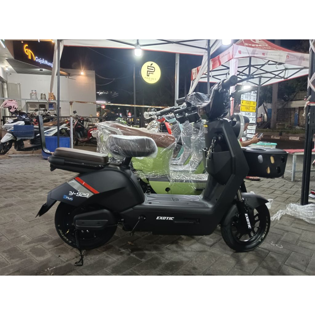 Sepeda Listrik Exotic ev929 AKI SLA