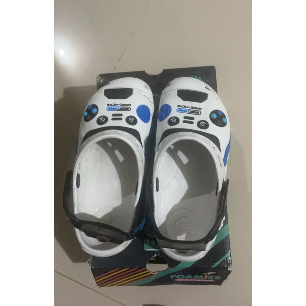 Skechers Game Kicks foamies sandal