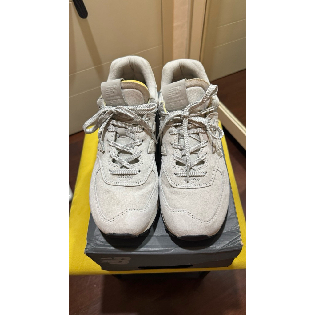 sepatu newbalance u574 second 44,5