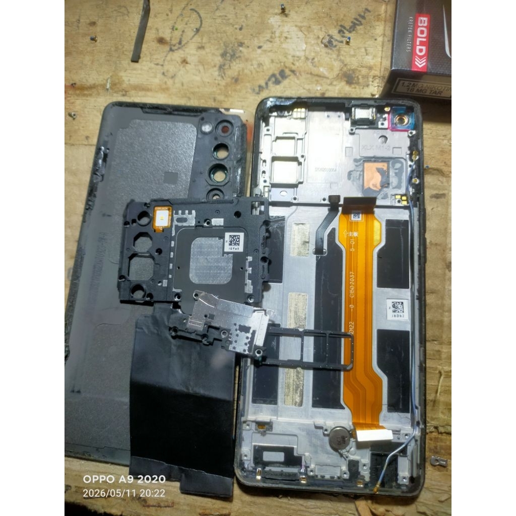 FRAME TATAKAN LCD _ BECDOR NL _ ANTENA NFC OPPO RENO 4 PRO ORIGINAL COPOTAN