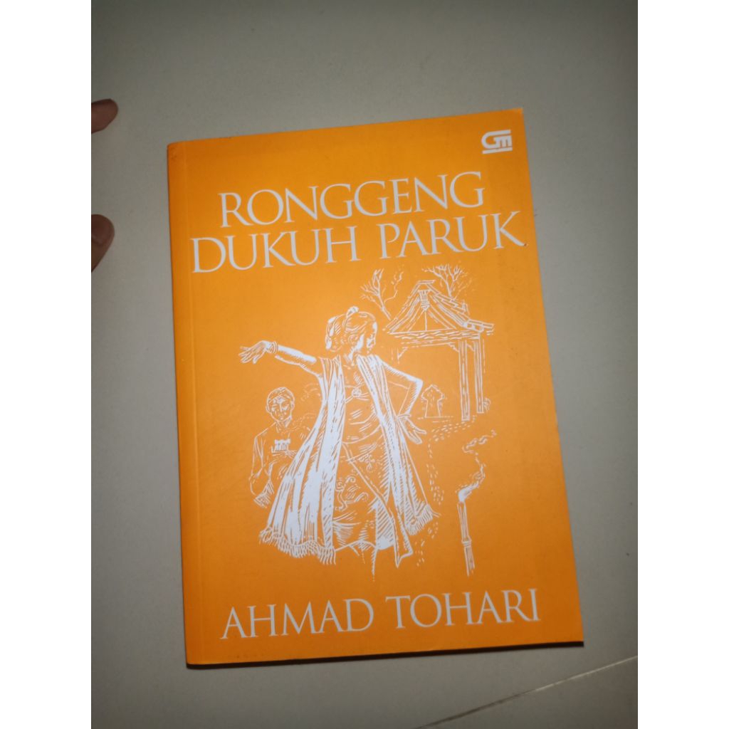 Buku Novel Ronggeng Dukuh Paruk by Ahmad Tohari preloved original