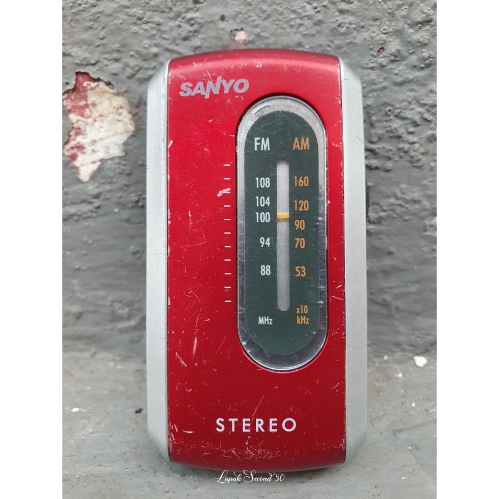 RADIO SAKU/POCKET RADIO SANYO RP-X4A