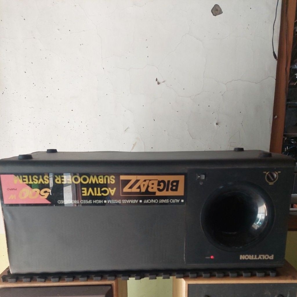 Polytron PSW 500 W subwoofer aktif