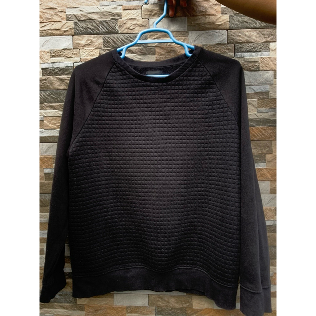 sweater guess