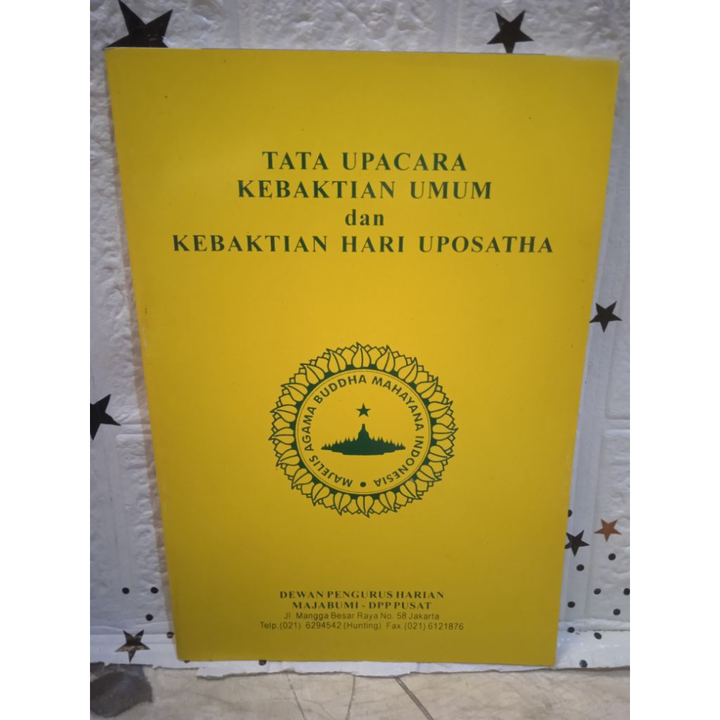 buku lerigi Buddhis - tata upacara kebaktian umum dan kebaktian hari uposatha