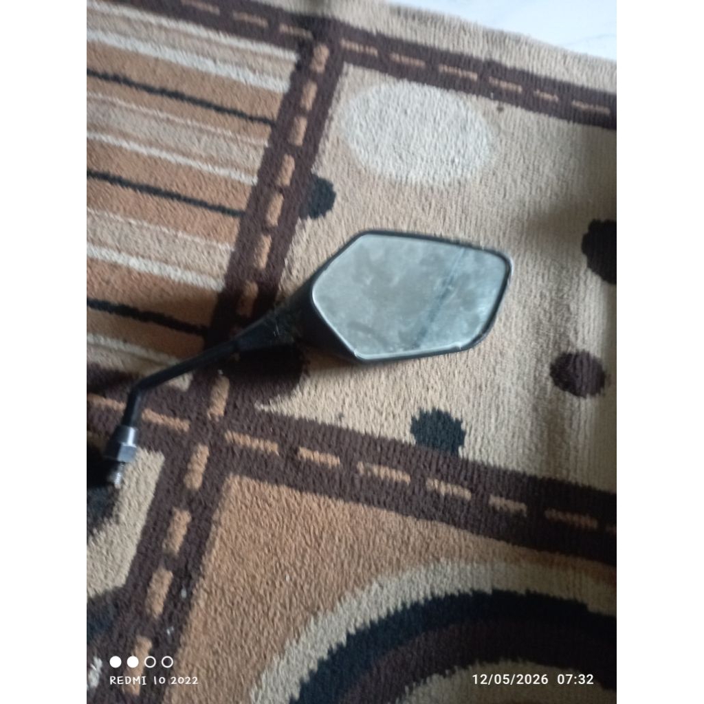 kaca spion original pcx sebelah kanan