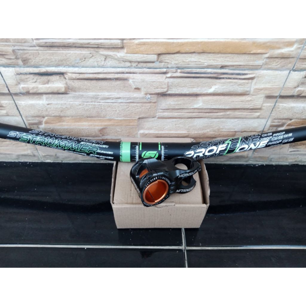 Stem honsun dan handlebar strumers