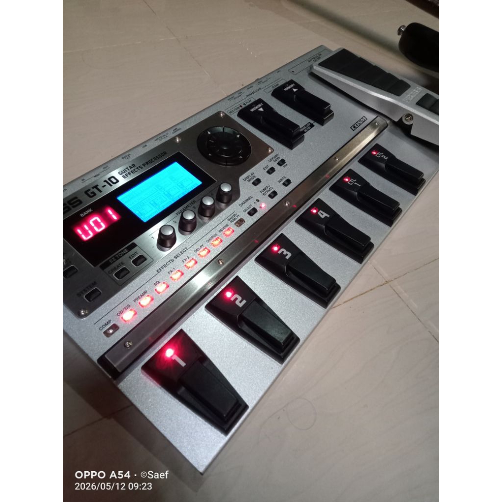 Efek Gitar Boss Gt10