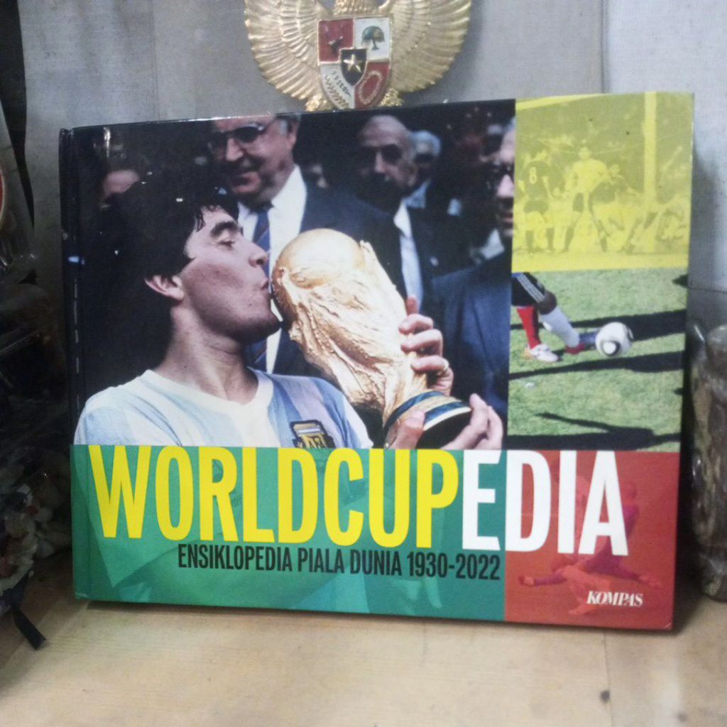 buku worldcupedia  , ensiklopedia piala dunia 1930 - 2022