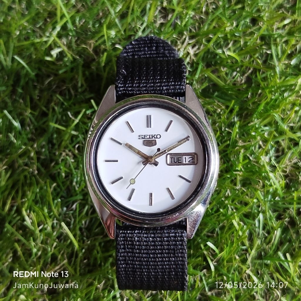 jam tangan pria SEIKO 5 AUTOMATIC 7009-3040 vintage bekas