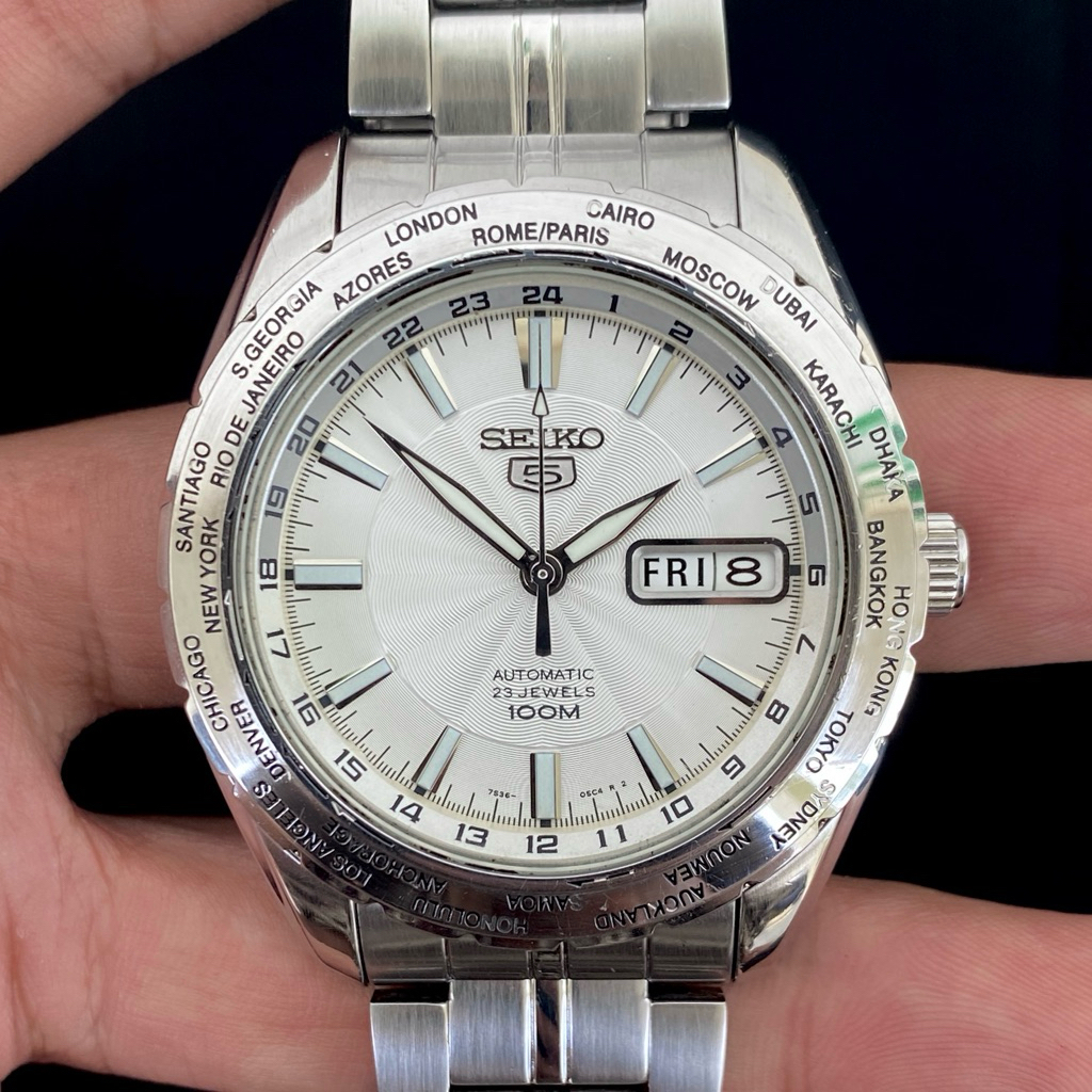 Seiko 5 SNZG51 World Time Silver Sunburst Dial 7S36-03R0