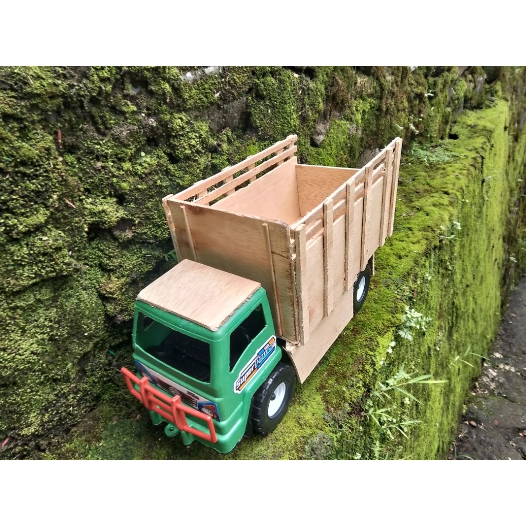 miniatur truk plastik bak triplek