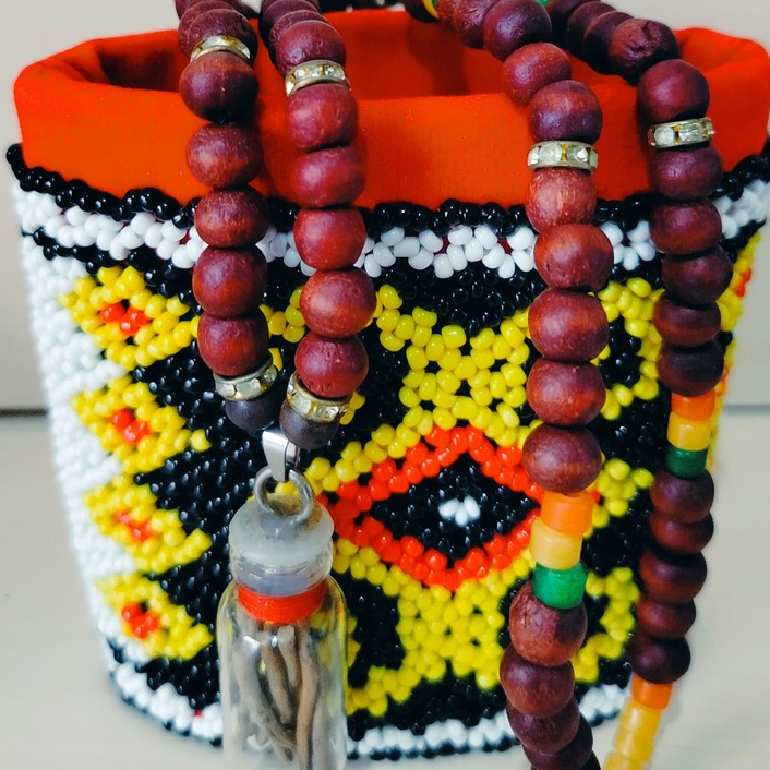 kalung  bandul akar bongkang asli kalimantan