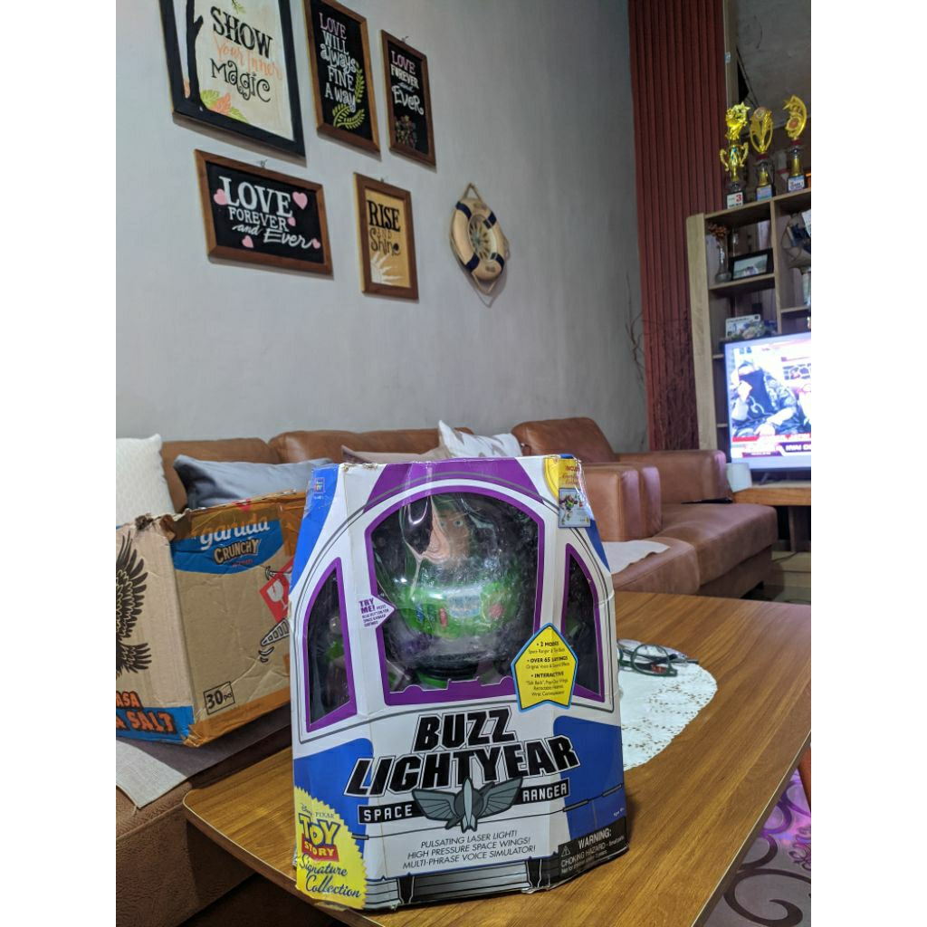 toy story buzz lightyear thinkway signature collection